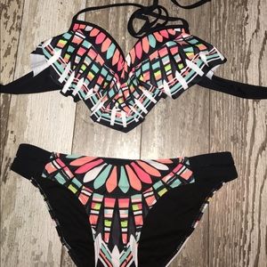 Bathing suit set top and bottom both large